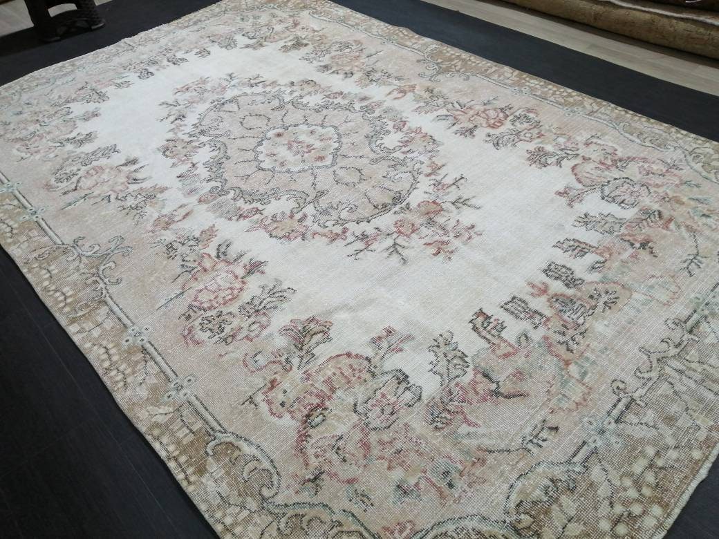 Beige Turkish Oushak Rug 6' 8" x 10' 4" Hand-Knotted