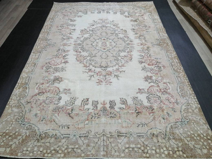 Beige Turkish Oushak Rug 6' 8" x 10' 4" Hand-Knotted reverse