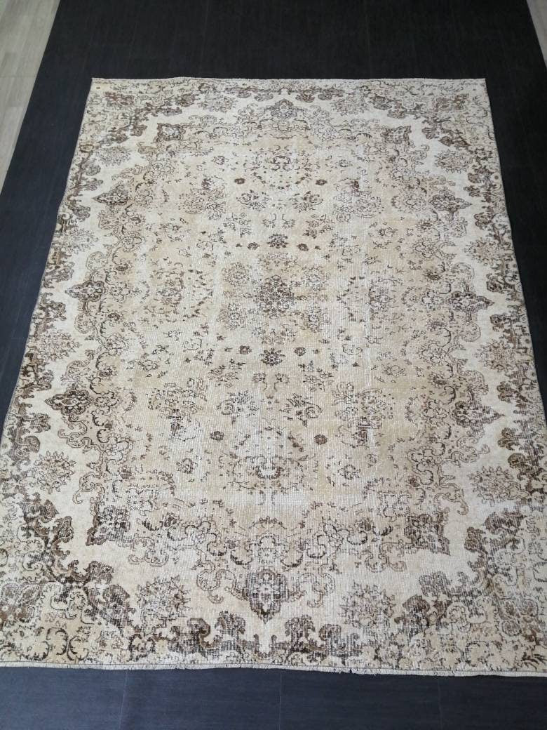 Beige Turkish Runner Rug 7' 1" x 9' 6" Hand-Knotted reverse