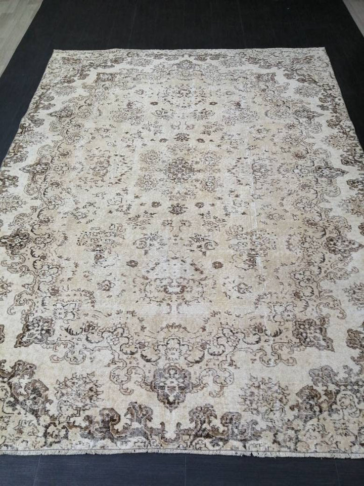 Beige Turkish Runner Rug 7' 1" x 9' 6" Hand-Knotted view 9