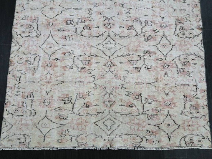 Beige Turkish Runner Rug 5' 7" x 8' 5" Hand-Knotted view 9