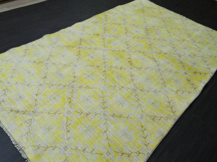 Beige Turkish Runner Rug 4' 7" x 7' 4" Hand-Knotted