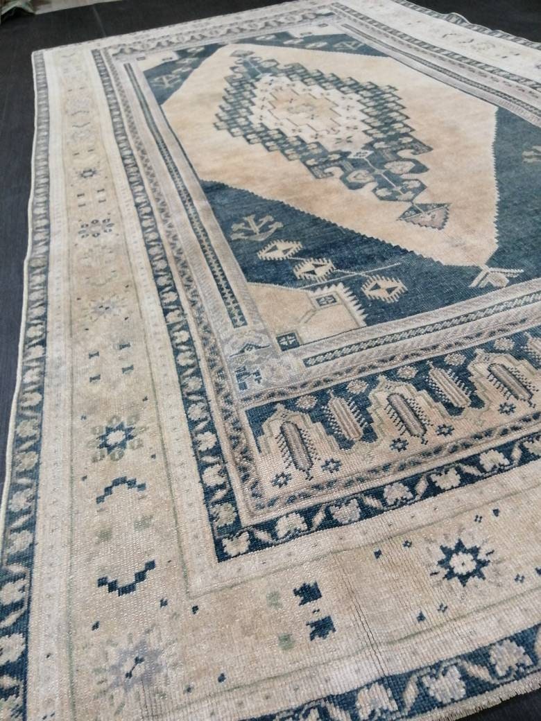 Beige Turkish Runner Rug 5' 3" x 9' 7" Hand-Knotted reverse