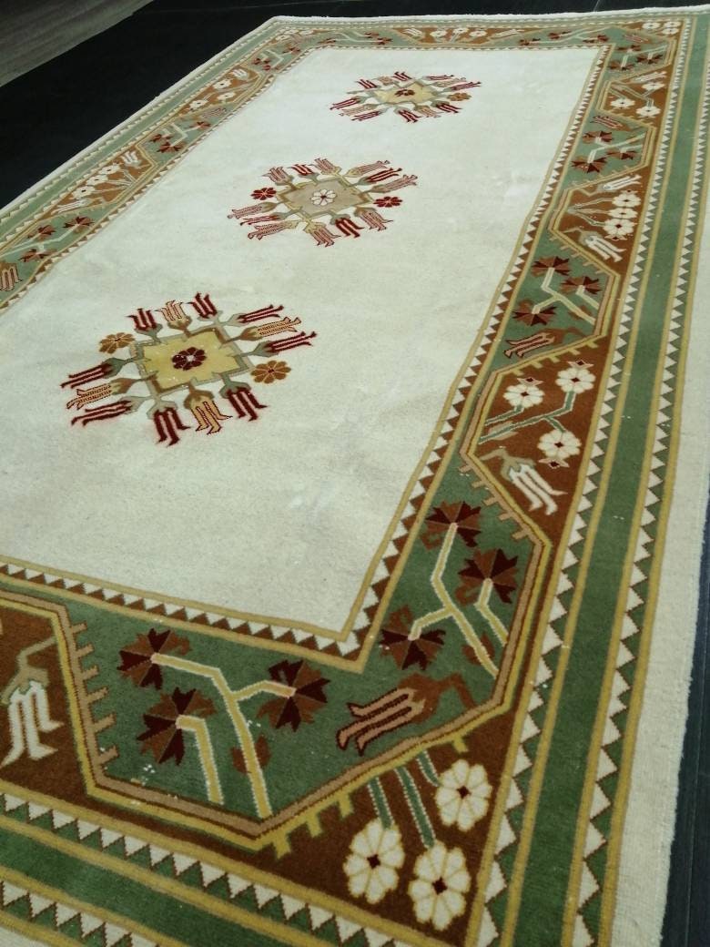 Rust Turkish Runner Rug 5' 3" x 9' 4" Hand-Knotted border