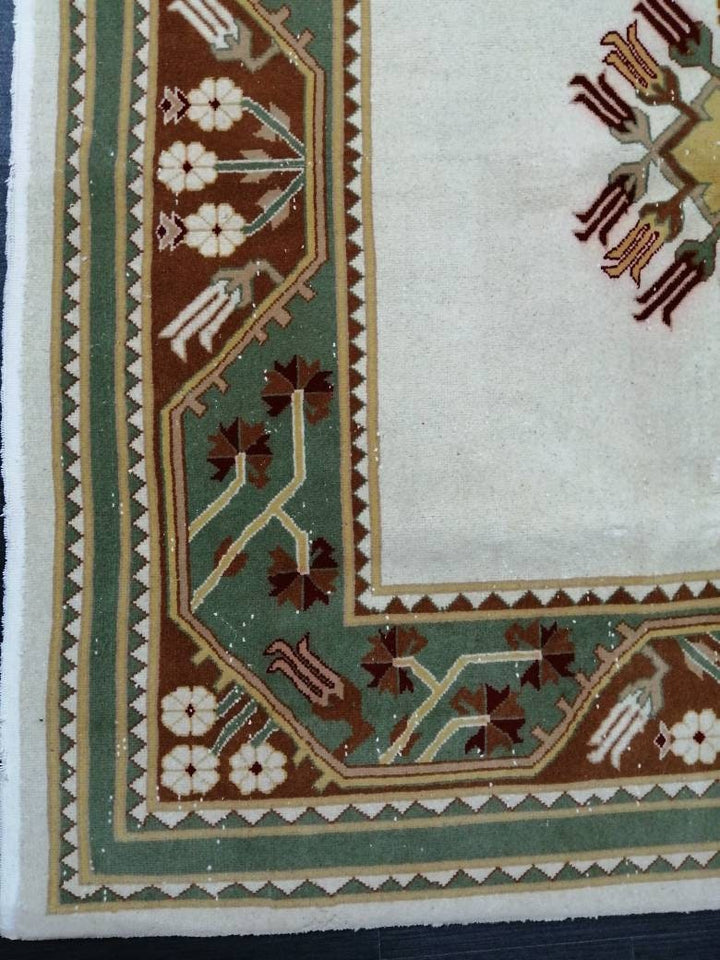 Rust Turkish Runner Rug 5' 3" x 9' 4" Hand-Knotted close-up