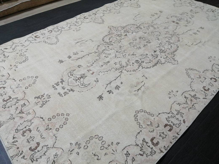 Beige Turkish Oushak Rug 6' 6" x 10' 4" Hand-Knotted