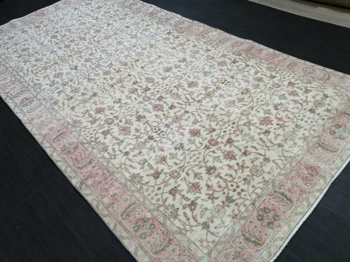 Tan Turkish Runner Rug 4' 11" x 9' 9" Hand-Knotted