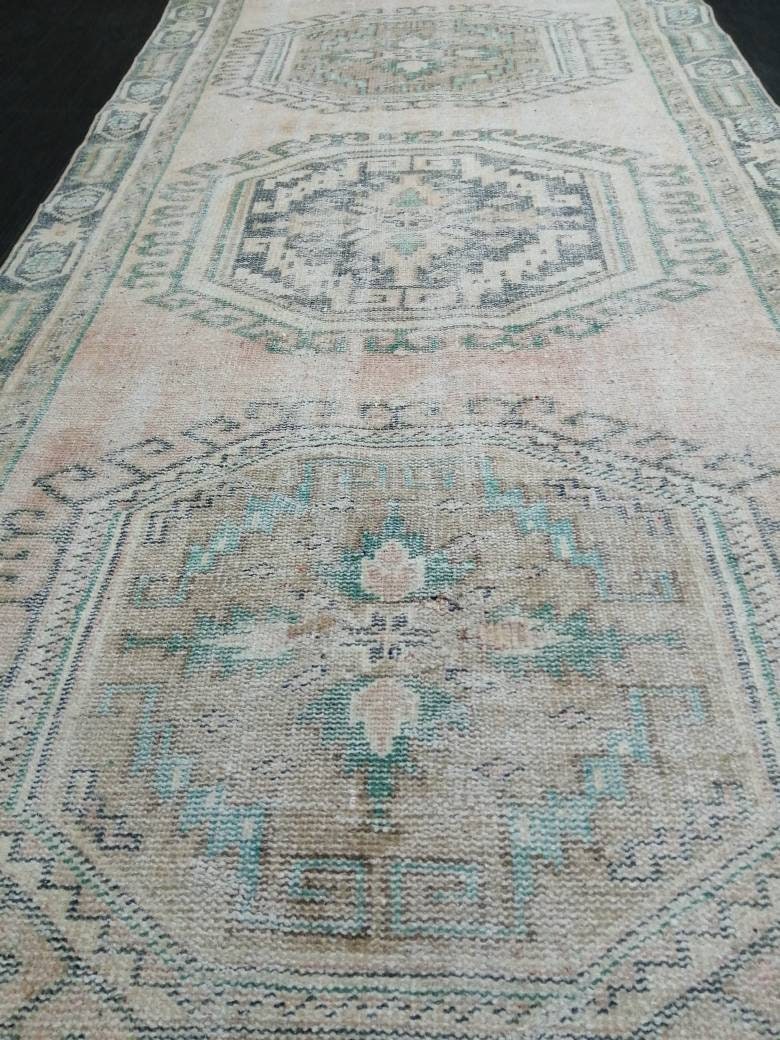 Beige Turkish Runner Rug 3' 11" x 11' Hand-Knotted detail