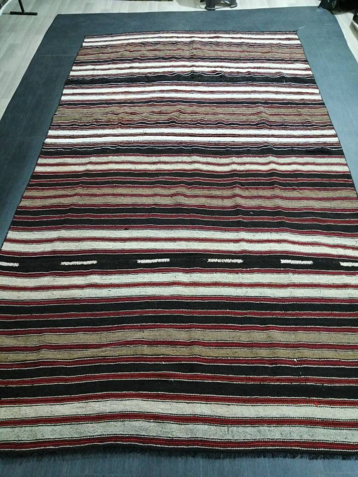 Black Turkish Runner Rug 6' 9" x 12' Hand-Knotted | No. WR48781