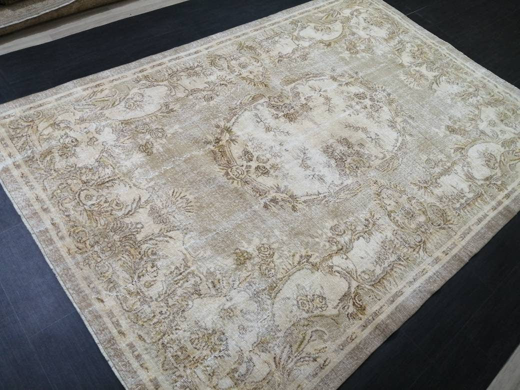 Beige Turkish Oushak Rug 6' 10" x 9' 10" Hand-Knotted reverse