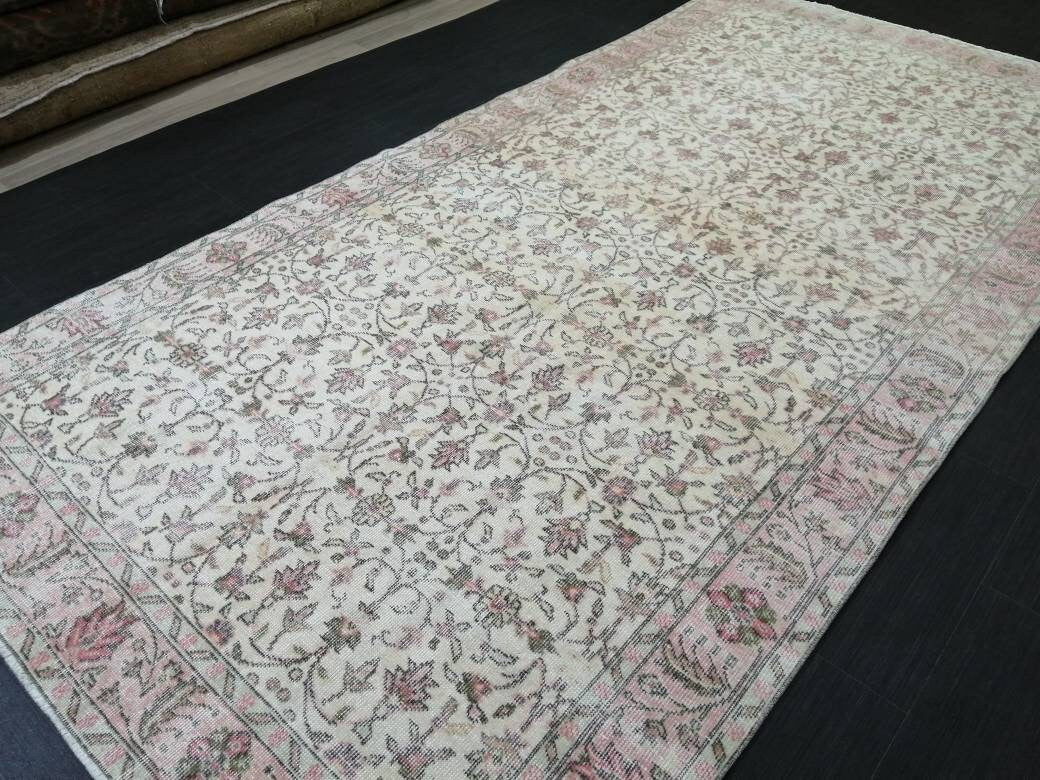 Tan Turkish Runner Rug 4' 11" x 9' 9" Hand-Knotted reverse