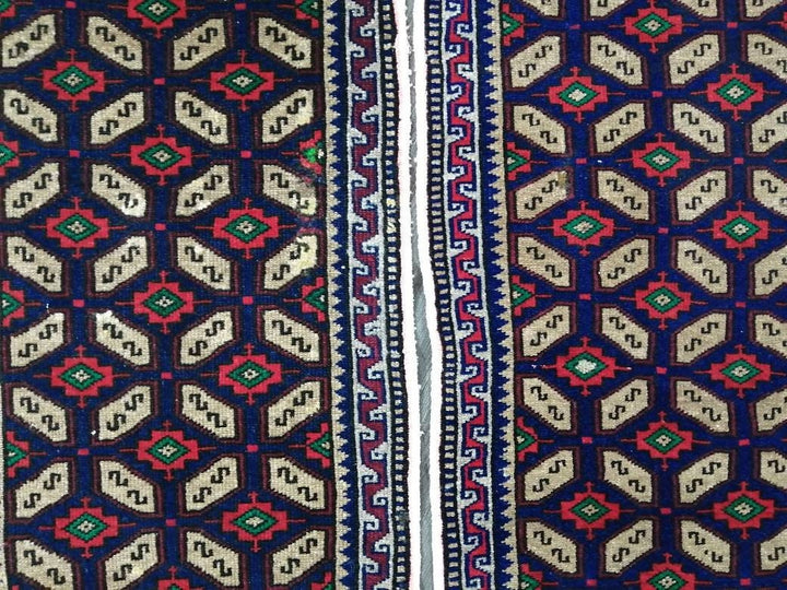 Navy Turkish Runner Rug 1' 9" x 3' 8" Hand-Knotted texture
