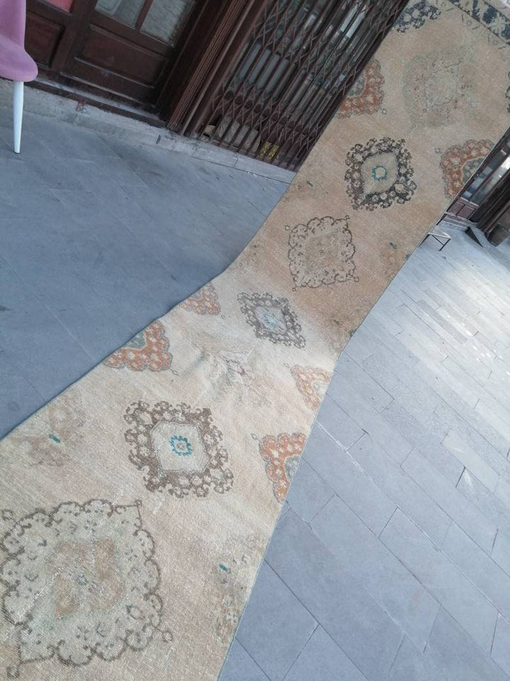 Beige Turkish Runner Rug 2' 11" x 20' 4" Hand-Knotted border