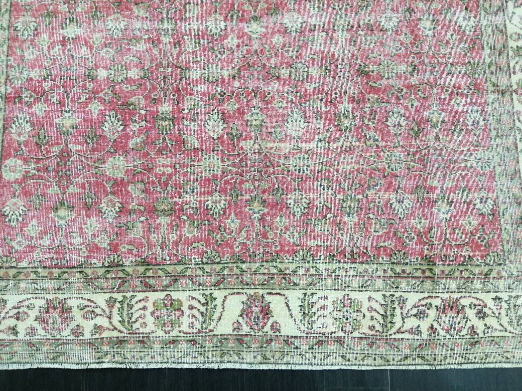 Pink Turkish Oushak Rug 7' 6" x 10' 4" Hand-Knotted detail