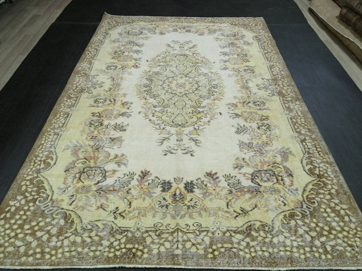 Rust Runner Rug 6' 3" x 9' 4" - No. WR66146