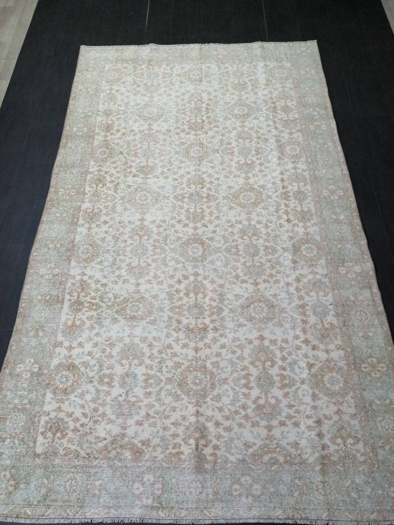 Beige Turkish Oushak Rug 5' 11" x 10' 3" Hand-Knotted view