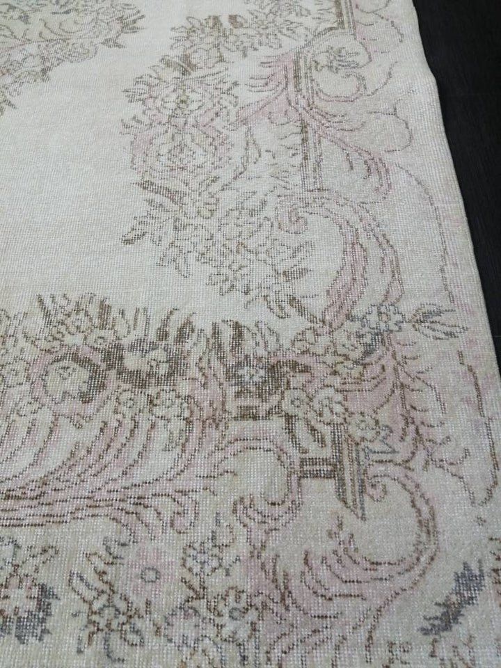 Beige Turkish Oushak Rug 6' 7" x 10' Hand-Knotted reverse