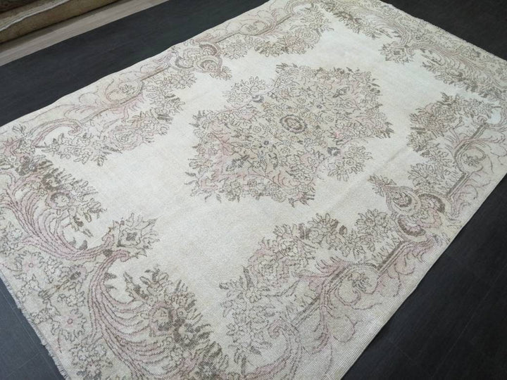 Beige Turkish Oushak Rug 6' 7" x 10' Hand-Knotted