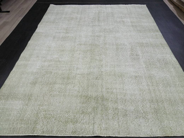 Green Turkish Oushak Rug 6' 7" x 9' Hand-Knotted | No. WR69246