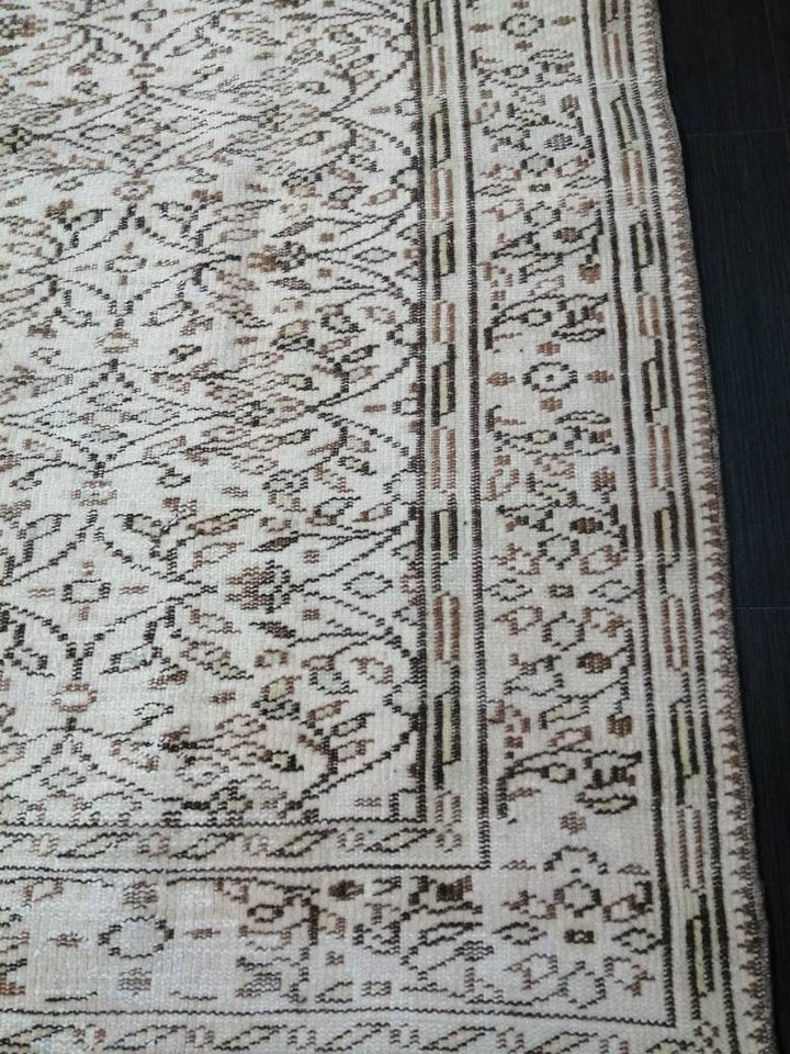 Beige Turkish Oushak Rug 5' 9" x 10' Hand-Knotted view