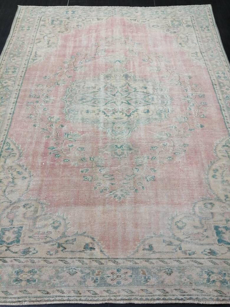 Turkish Oushak Rug 6' 8" x 9' Hand-Knotted pattern