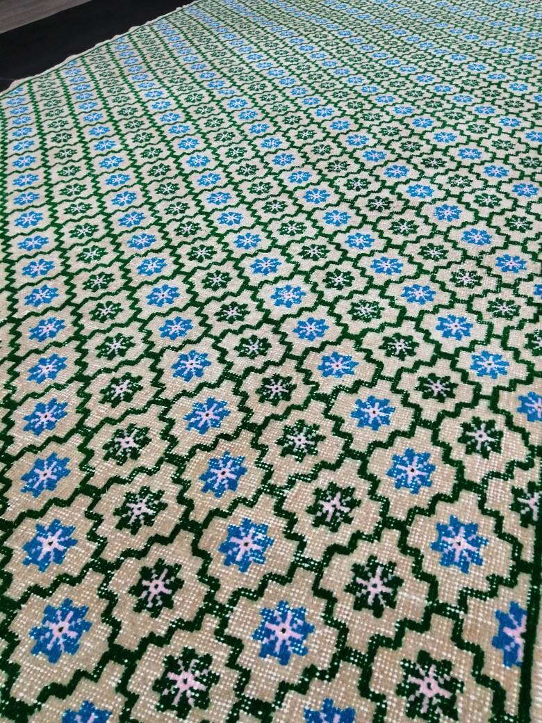 Turkish Oushak Rug 5' 5" x 9' 8" Hand-Knotted reverse