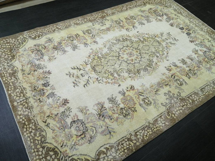 Rust Runner Rug 6' 3" x 9' 4" - No. WR66146