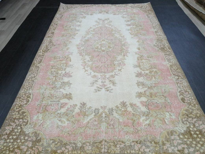 Pink Oushak Rug 5' 10" x 9' 7" - No. WR26407