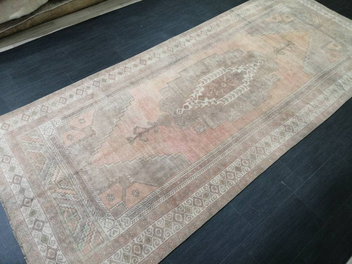 Beige Turkish Runner Rug 4' 11" x 11' 8" Hand-Knotted detail