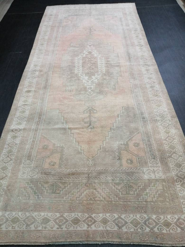 Beige Turkish Runner Rug 4' 11" x 11' 8" Hand-Knotted texture