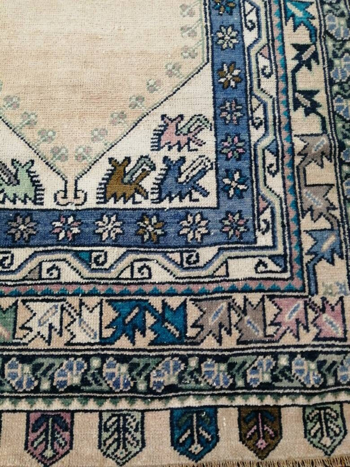 Rust Turkish Runner Rug 3' 9" x 7' Hand-Knotted pattern