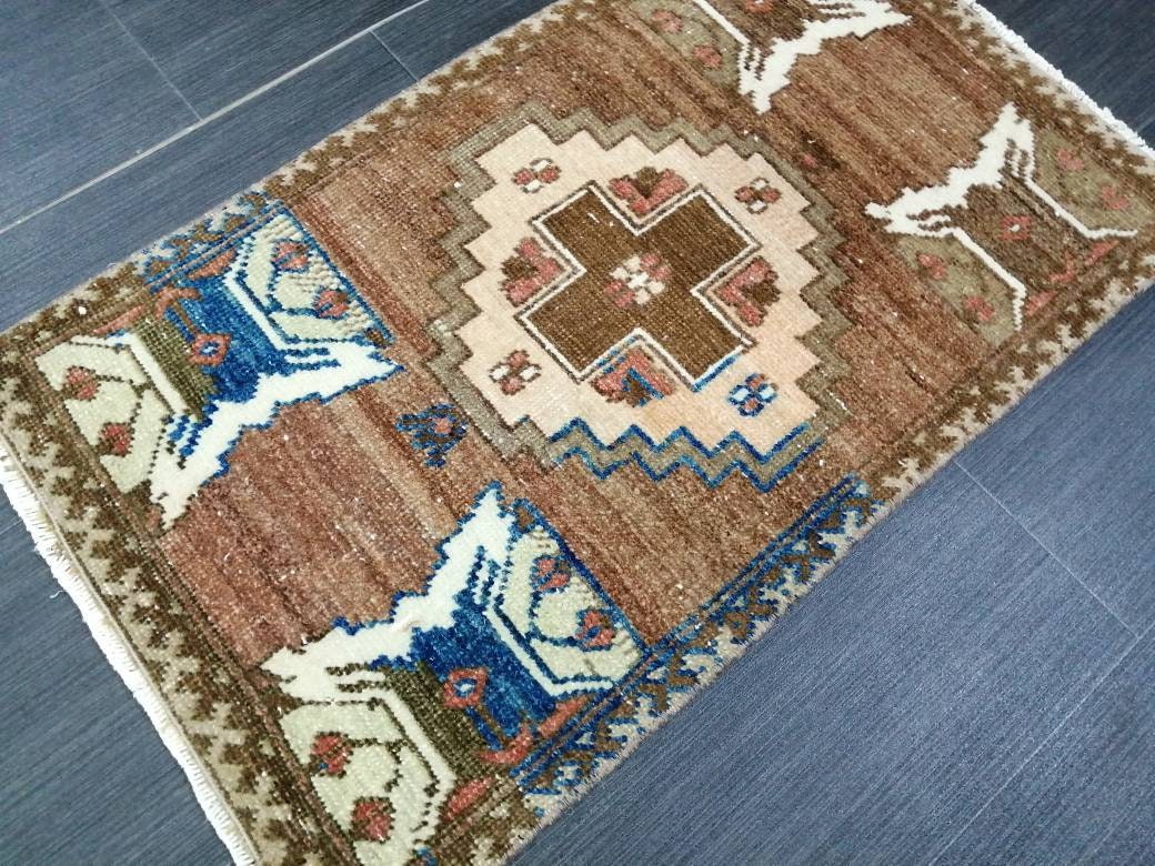 Beige Turkish Oushak Rug 1' 6" x 2' 8" Hand-Knotted