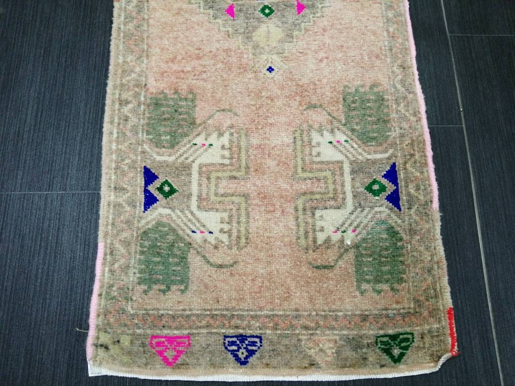 Beige Turkish Runner Rug 1' 5" x 3' 11" Hand-Knotted close-up