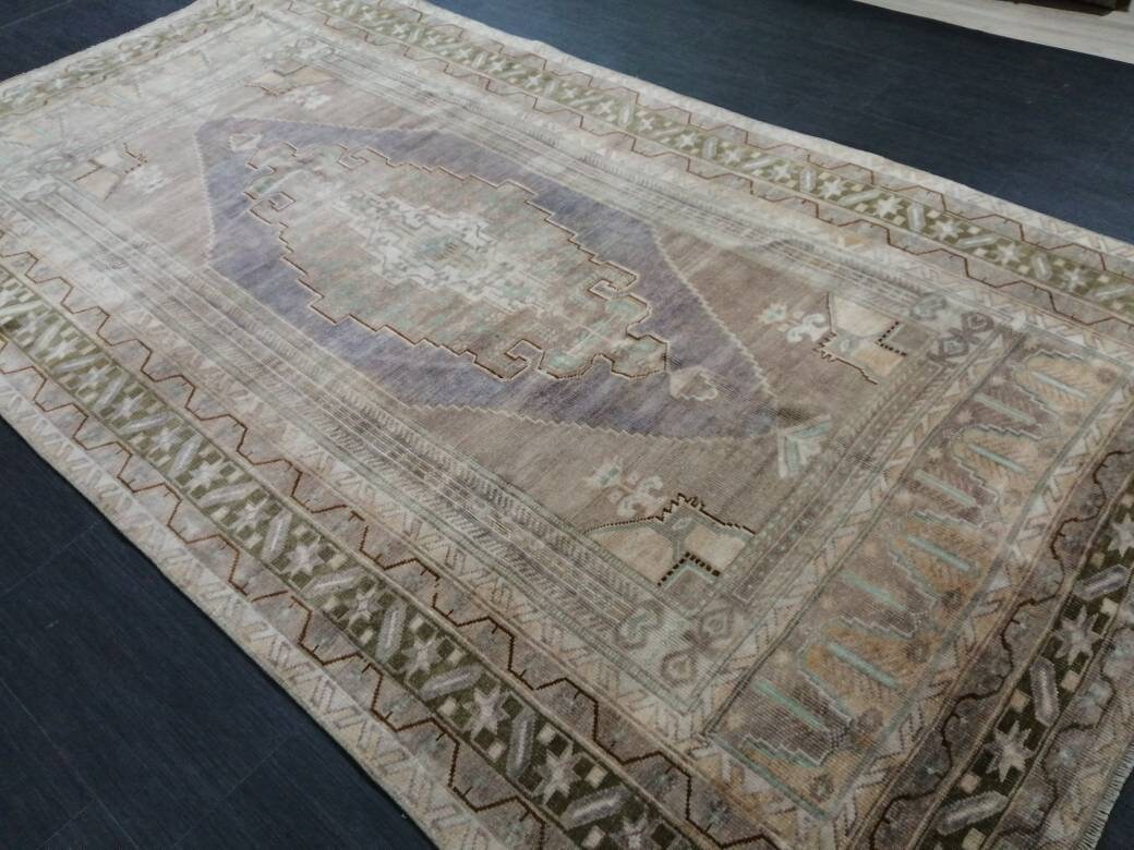 Rust Turkish Runner Rug 5' x 9' 2" Hand-Knotted detail