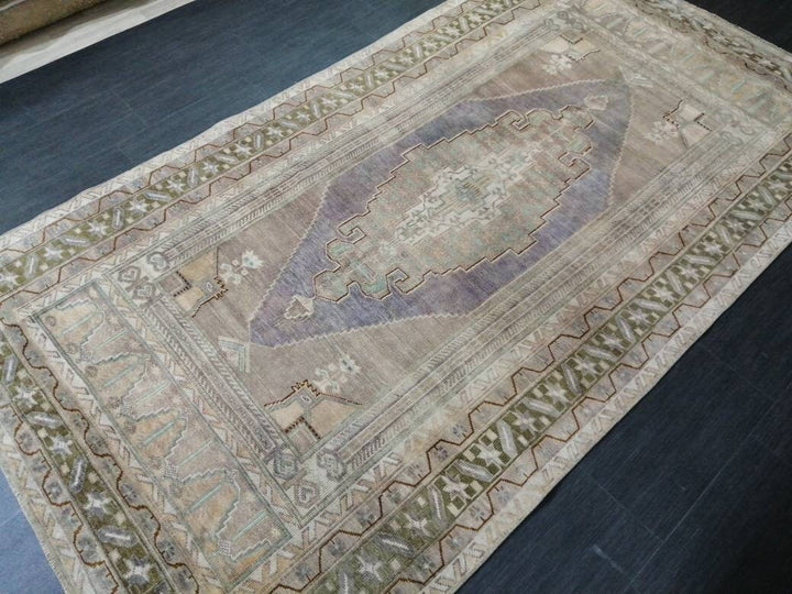 Rust Turkish Runner Rug 5' x 9' 2" Hand-Knotted close-up