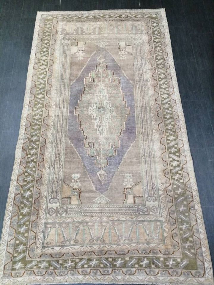Rust Turkish Runner Rug 5' x 9' 2" Hand-Knotted field