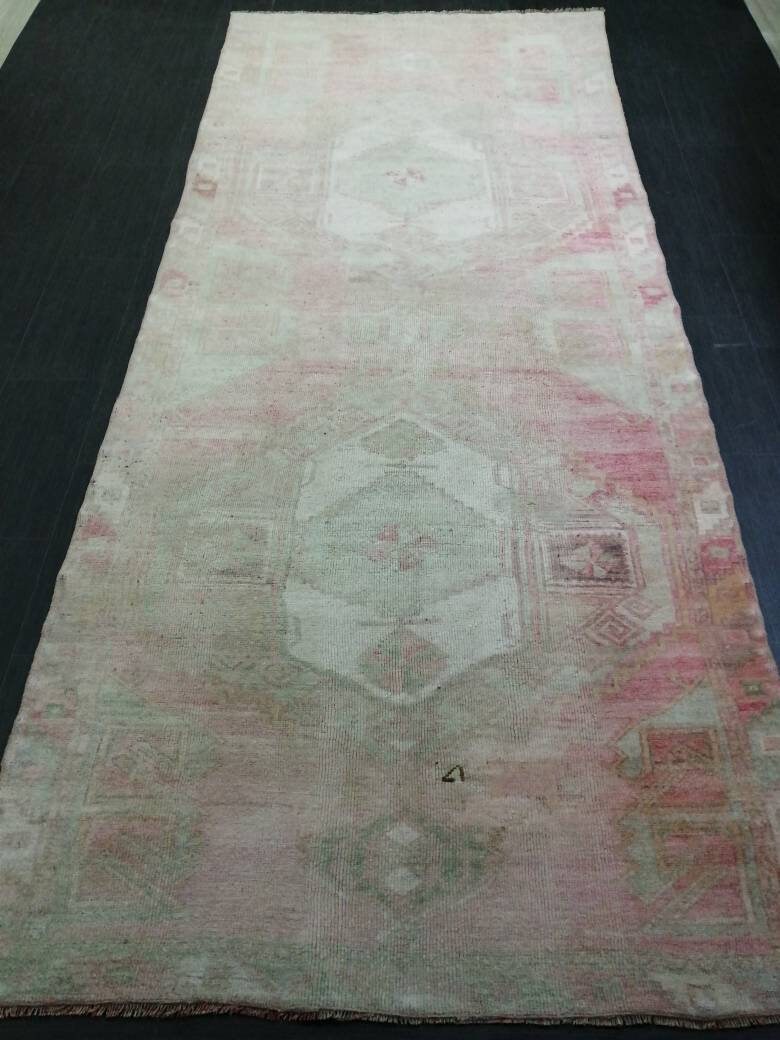 Pink Turkish Runner Rug 4' 9" x 11' 5" Hand-Knotted pattern