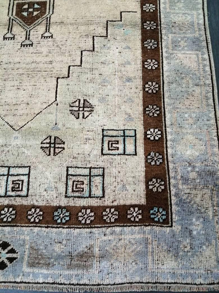 Beige Turkish Runner Rug 4' 2" x 11' 2" Hand-Knotted close-up