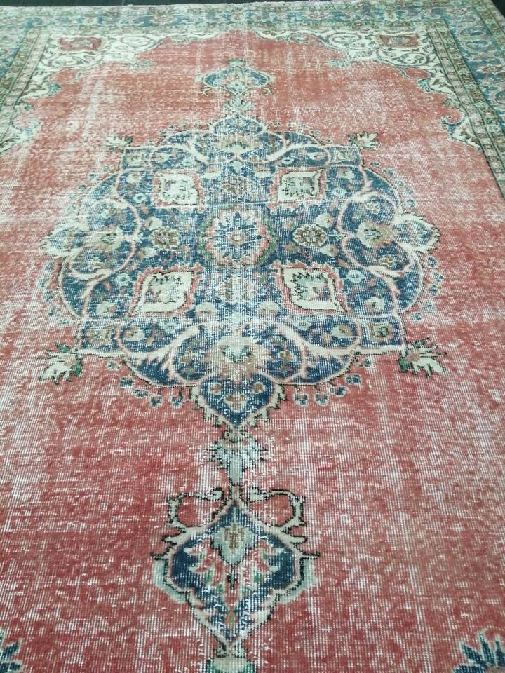 Pink Turkish Oushak Rug 7' 1" x 10' 4" Hand-Knotted view