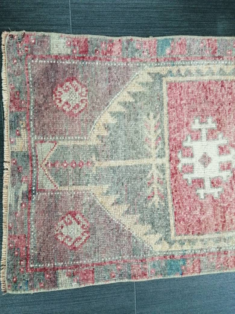 Beige Turkish Runner Rug 1' 5" x 3' 8" Hand-Knotted view