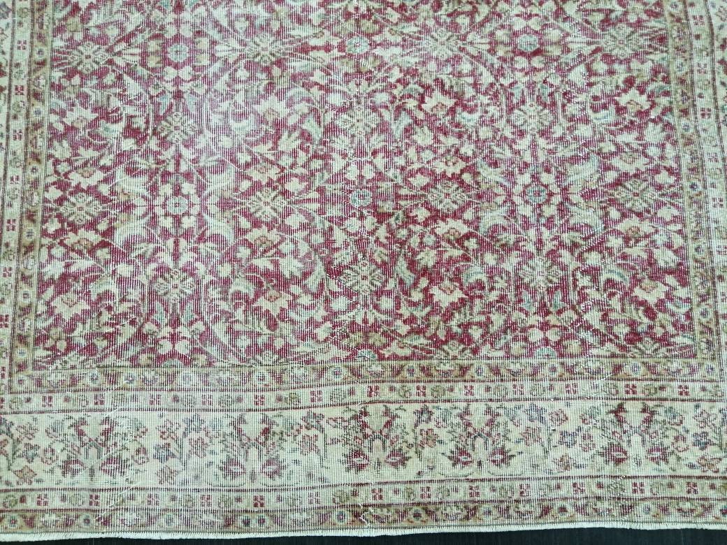 Beige Turkish Oushak Rug 6' 7" x 10' 4" Hand-Knotted close-up