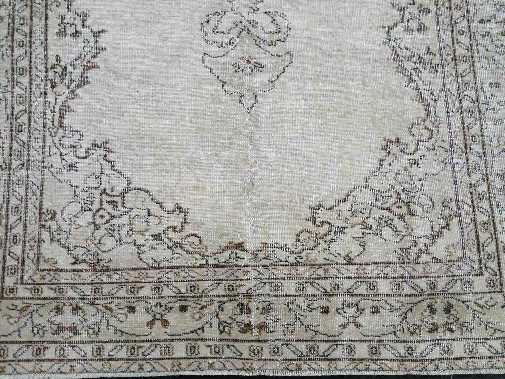 Beige Turkish Oushak Rug 5'6" x 8'5" Hand-Knotted reverse