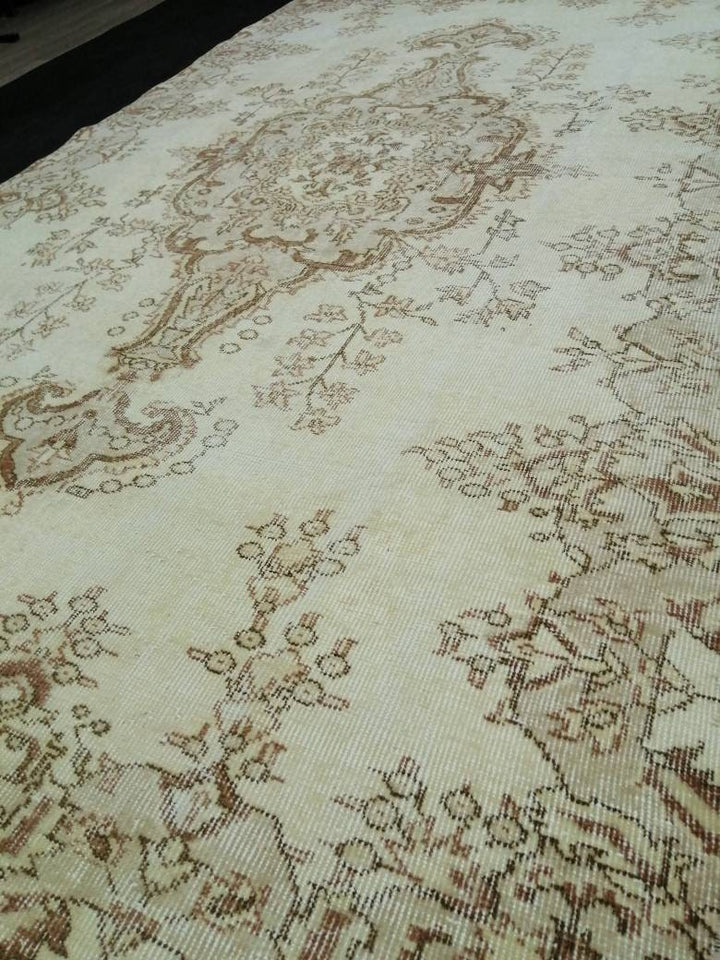 Beige Turkish Oushak Rug 5' 4" x 8' 11" Hand-Knotted view