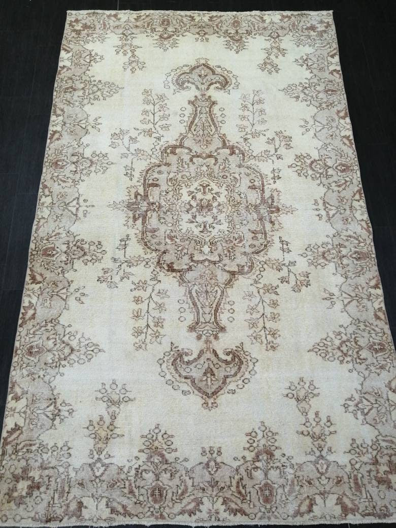 Beige Turkish Oushak Rug 5' 4" x 8' 11" Hand-Knotted field
