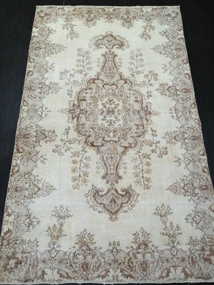 Beige Turkish Oushak Rug 5' 4" x 8' 11" Hand-Knotted field