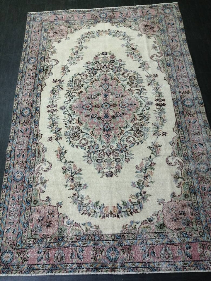 Pink Turkish Oushak Rug 6' 3" x 8' 9" Hand-Knotted pattern