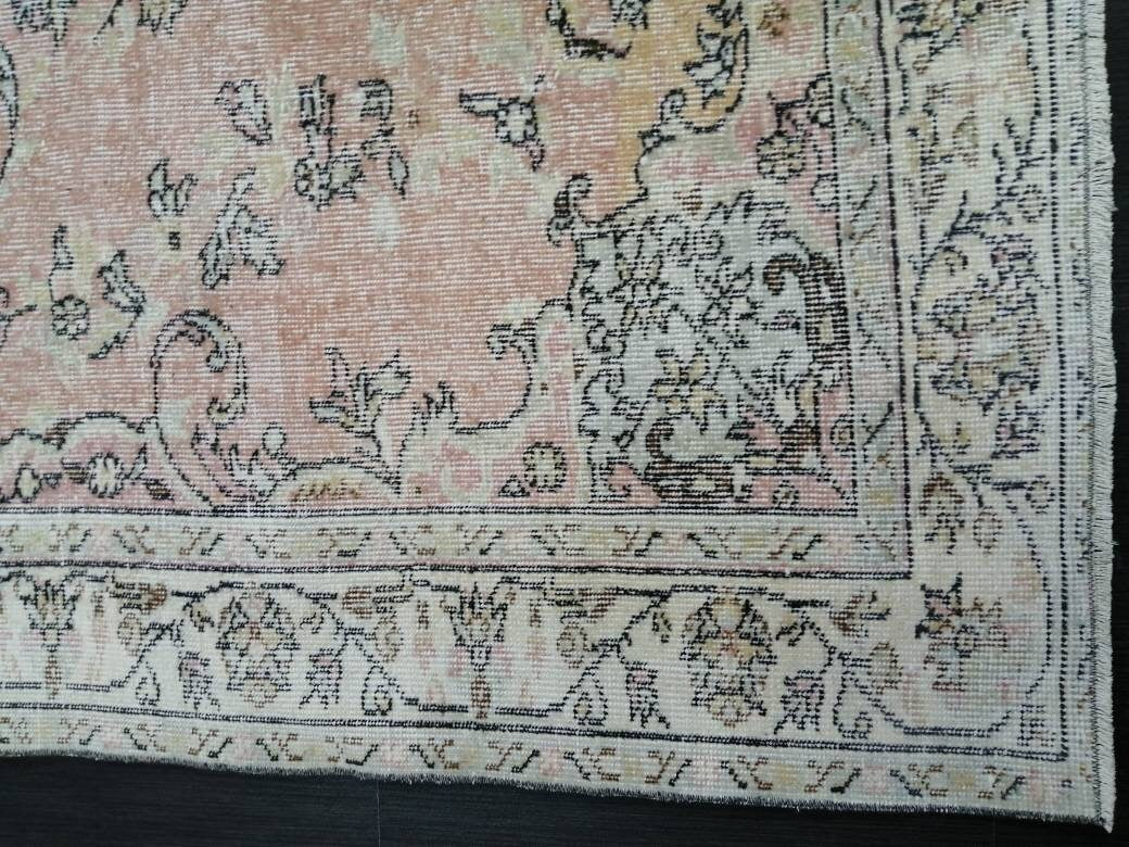 Pink Turkish Oushak Rug 5' 6" x 8' 7" Hand-Knotted close-up