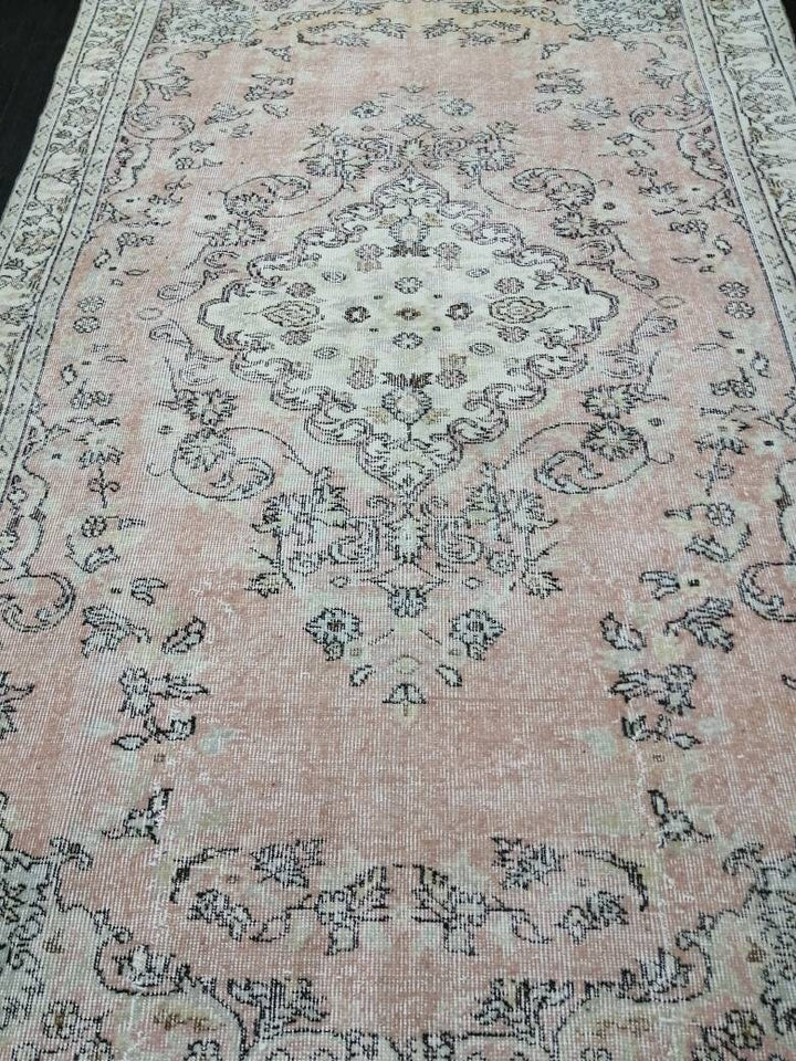 Pink Turkish Oushak Rug 5' 6" x 8' 7" Hand-Knotted view 9