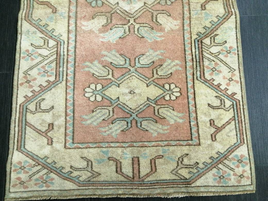 Pink Turkish Oushak Rug 2' 5" x 4' 4" Hand-Knotted pattern