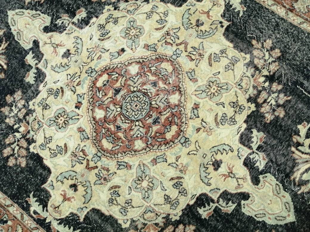 Navy Runner Rug 7' 1" x 10' 5" - No. WR45527